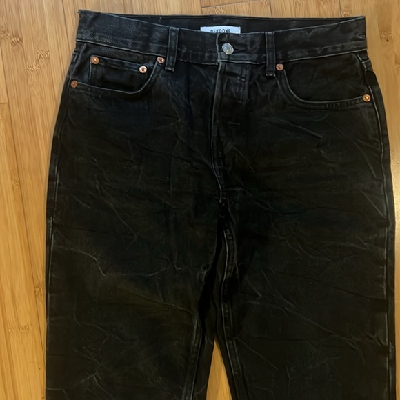 RE/DONE Easy Straight Denim in Black Vein Wash - Picture 4 of 6